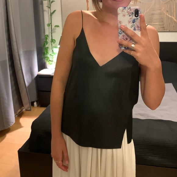 Fake leather spaghetti strap tank - Picture 5 of 5